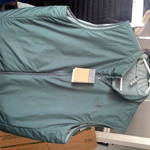 Mens North Face Vest